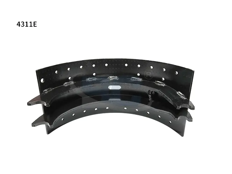 Quae sunt signa praecisa metallurgica et duritiei quae requiruntur ad grave officium 4311E Brake Shoe ne mensa deformatio?